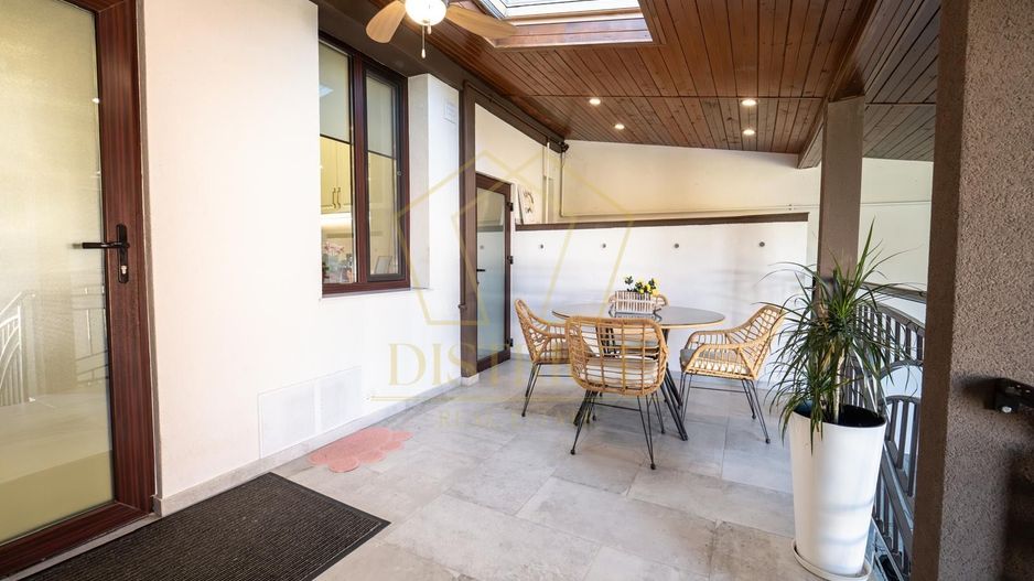 Vilă de LUX cu piscină, 278 mp utili și teren de 1.780 mp I Sag - Poză 15