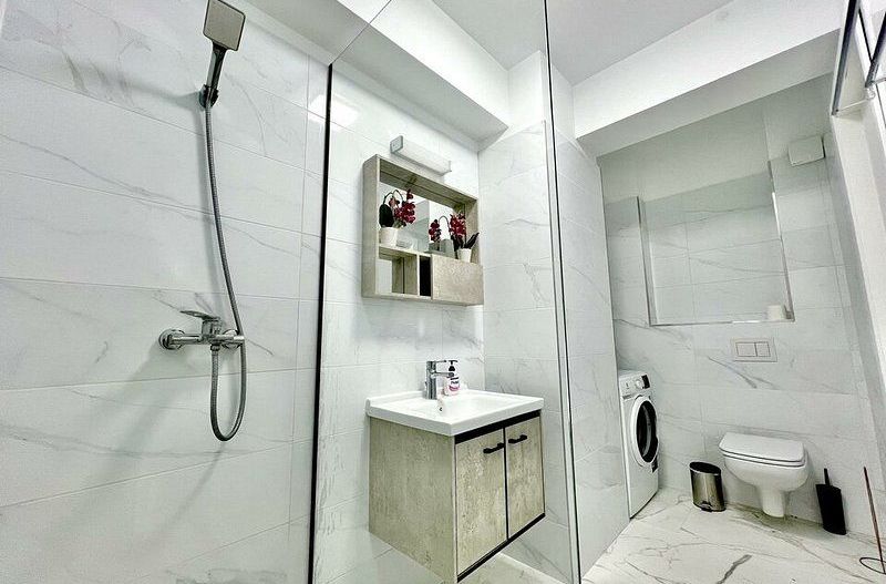 Apartament 3 camere, Luxury Residence – Mamaia, 2 dormitoare, 2 băi - Poză 26