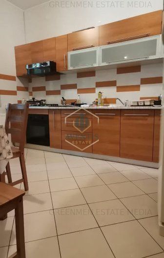 Inchiriere apartament 3 camere in vila, semidecomandat - Poză 12