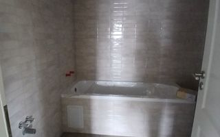 Duplex cu 5 camere in Dumbravita - Poză 13