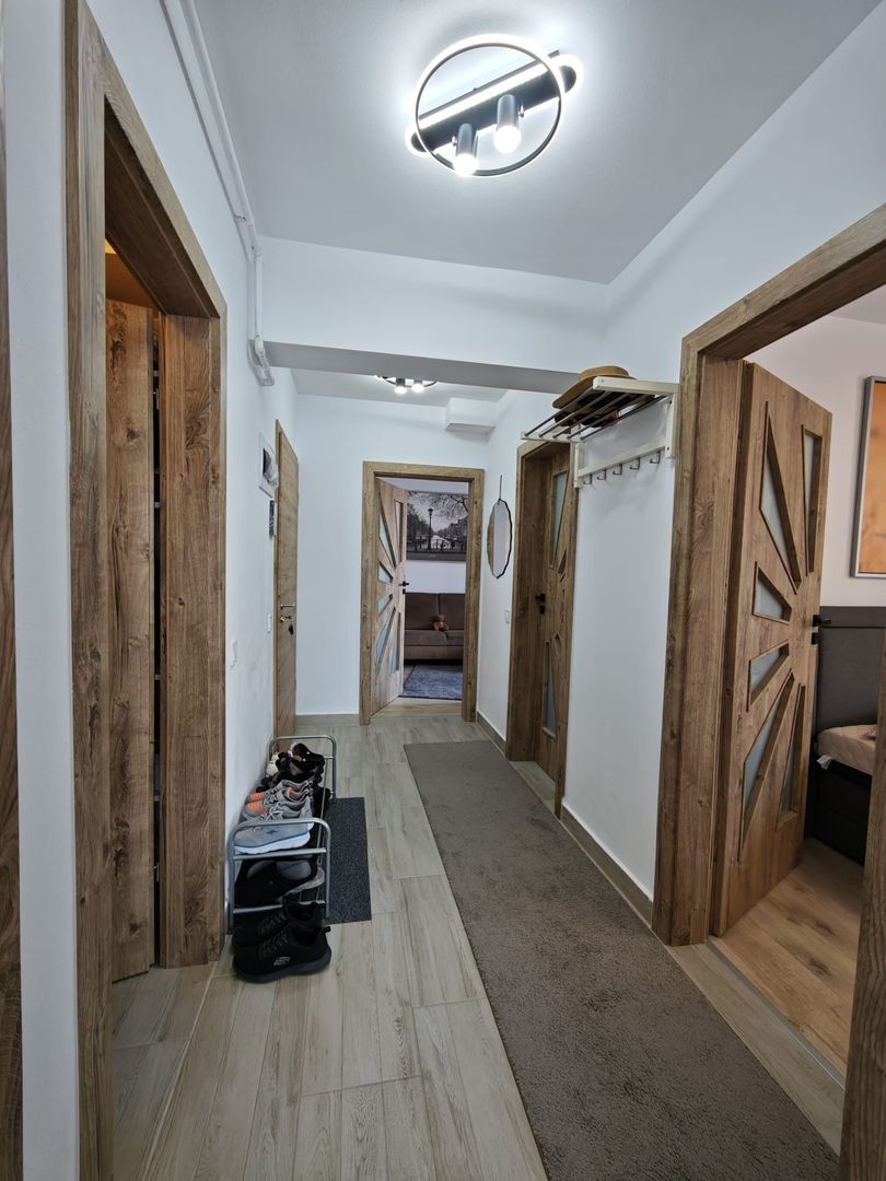 Apartament 2 camere mobilat si utilat modern str, N Labis - Poză 11