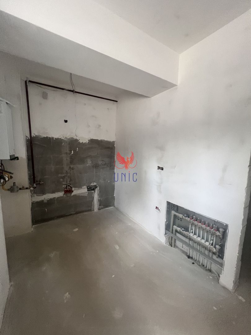 apartament bliateral, decomandat, zona centrala - Poză 4