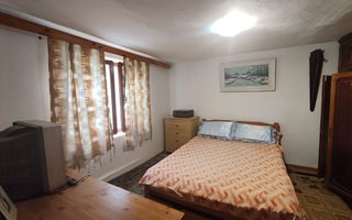 Casa si gradina-95000euro-Picioru Lupului-Comuna Ciurea - Poză 10