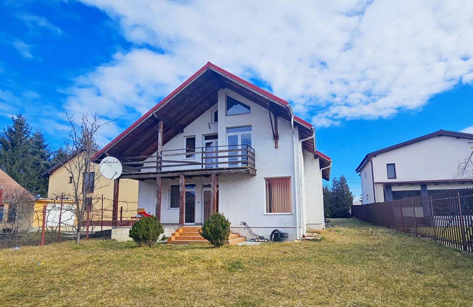 Harman, casa 2006, teren 1000mp, 2 garaje - Poză 1