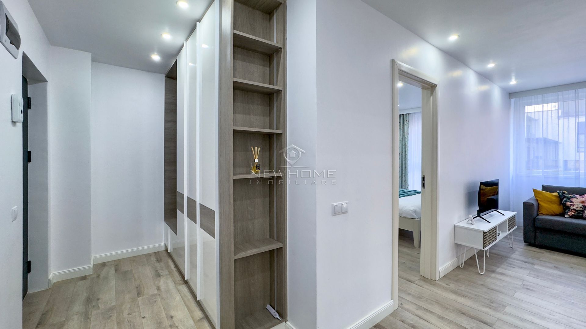 Apartament cu 3 camere de vânzare în zona Centrală - Poză 15