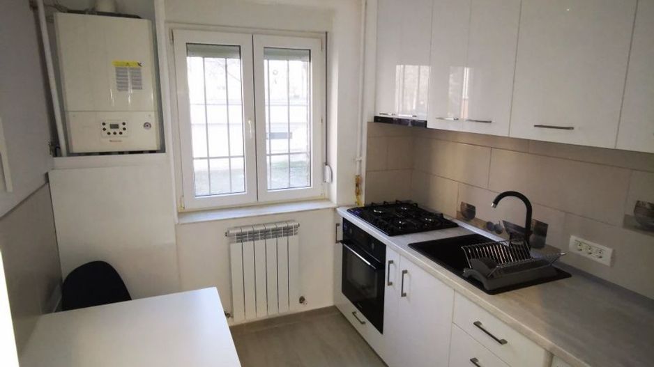 Apartament decomandat in Tomis 1 - Poză 3