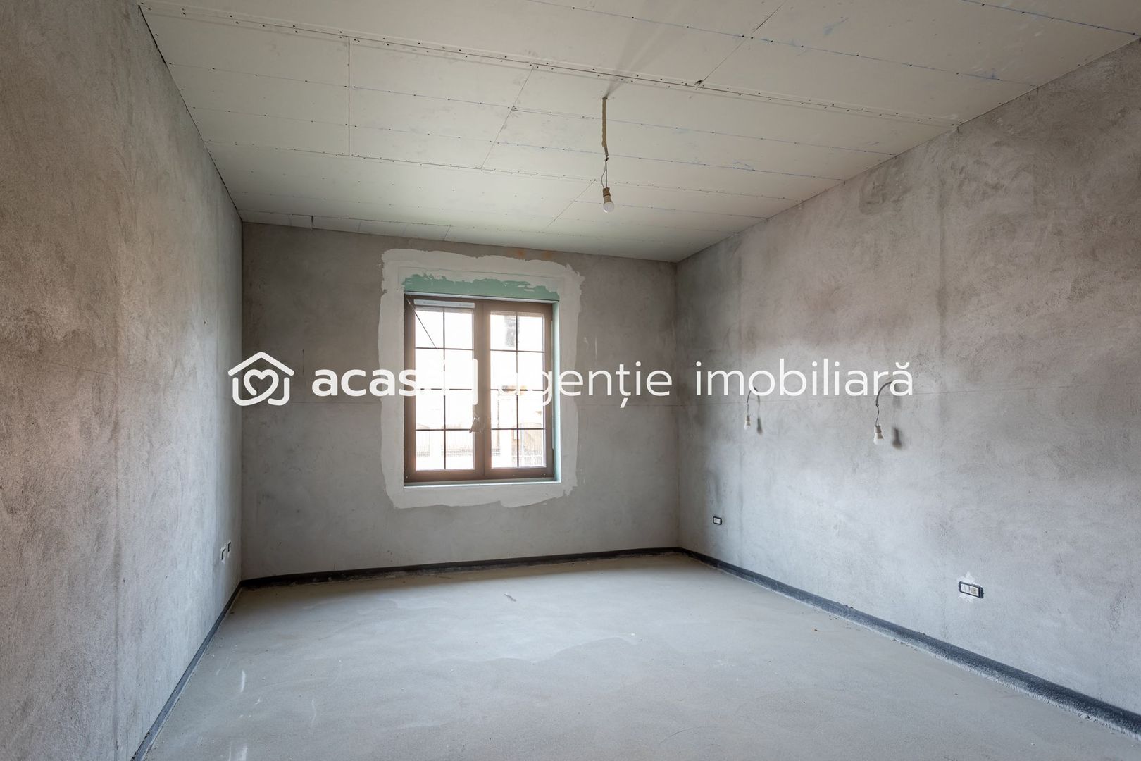 Casă / Vilă semifinisată cu destinații multiple zona centrală - Poză 8