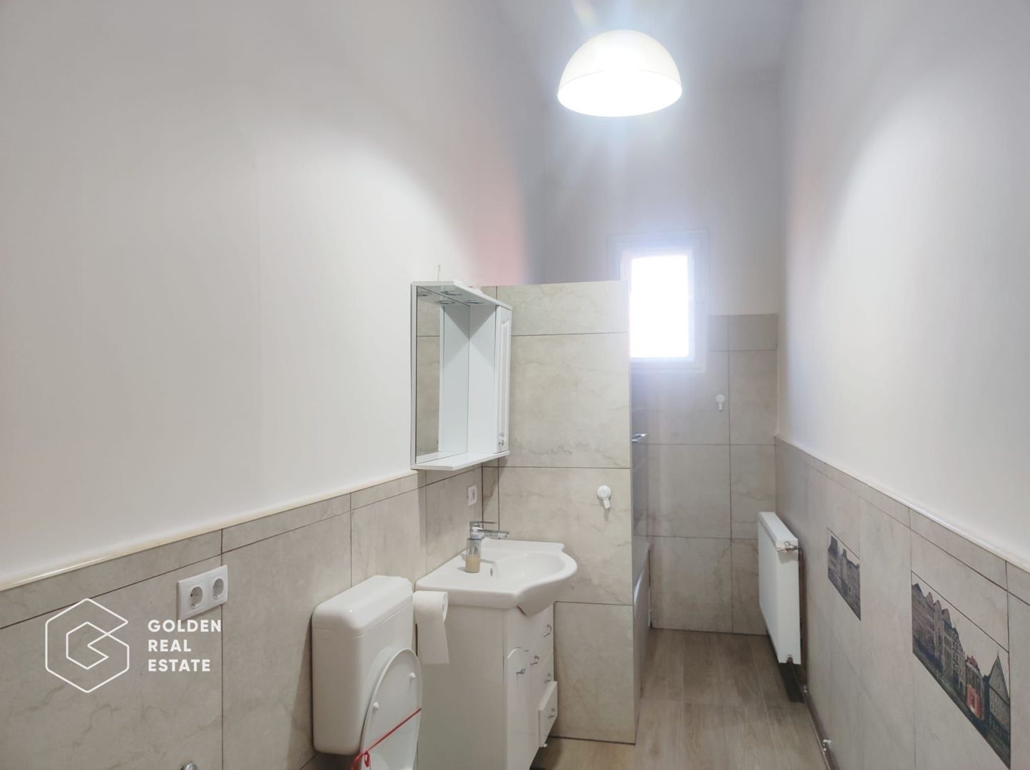 Apartament cu 3 camere, spatiu interior mare, renovat integral, Bld, Revolutiei - Poză 7