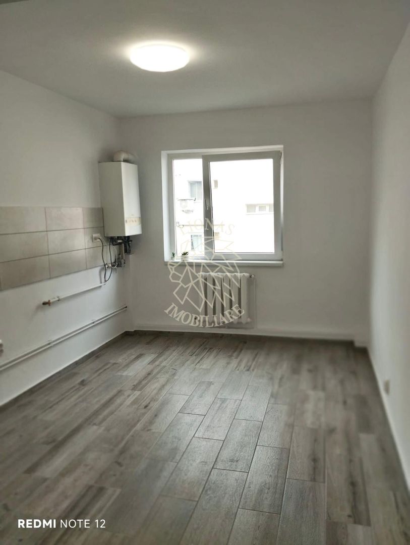 Apartament 2 camere 52mp+balcon-etaj 2-renovat-Zona Andrei Muresanu - Poză 1