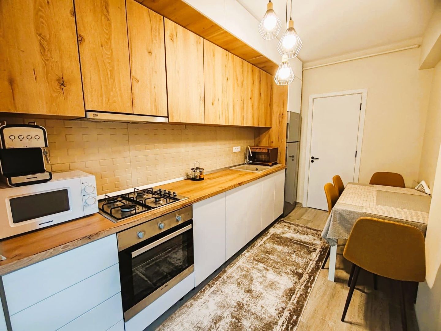 3 camere | 90 mp + curte 45 mp | Mobilat si Utilat Premium | Top - Poză 25