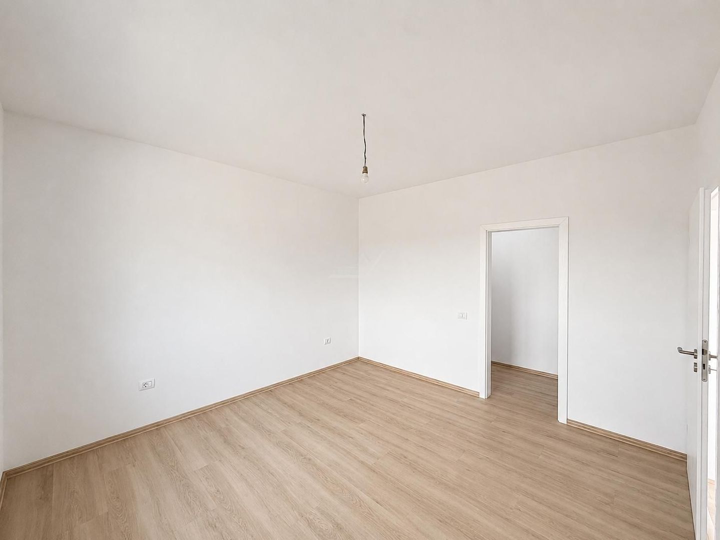 COMISION 0! Duplex cu 4 camere finalizat.Toate utilitatile. - Poză 10