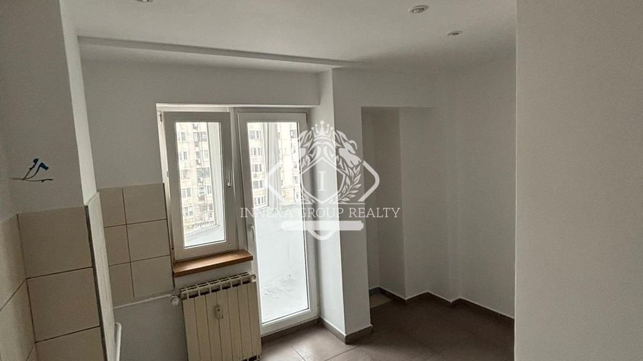 Bd. Decebal – Apartament 2 camere, decomandat, 64 mp, nemobilat - Poză 4