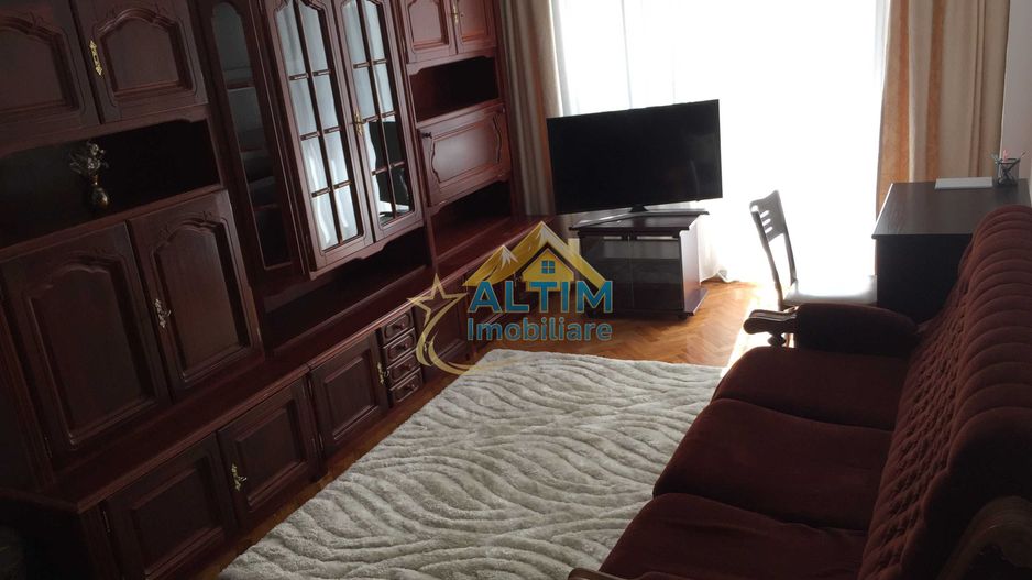 Apartament 3 camere, 2 băi, Răcădău, Brașov - Poză 3