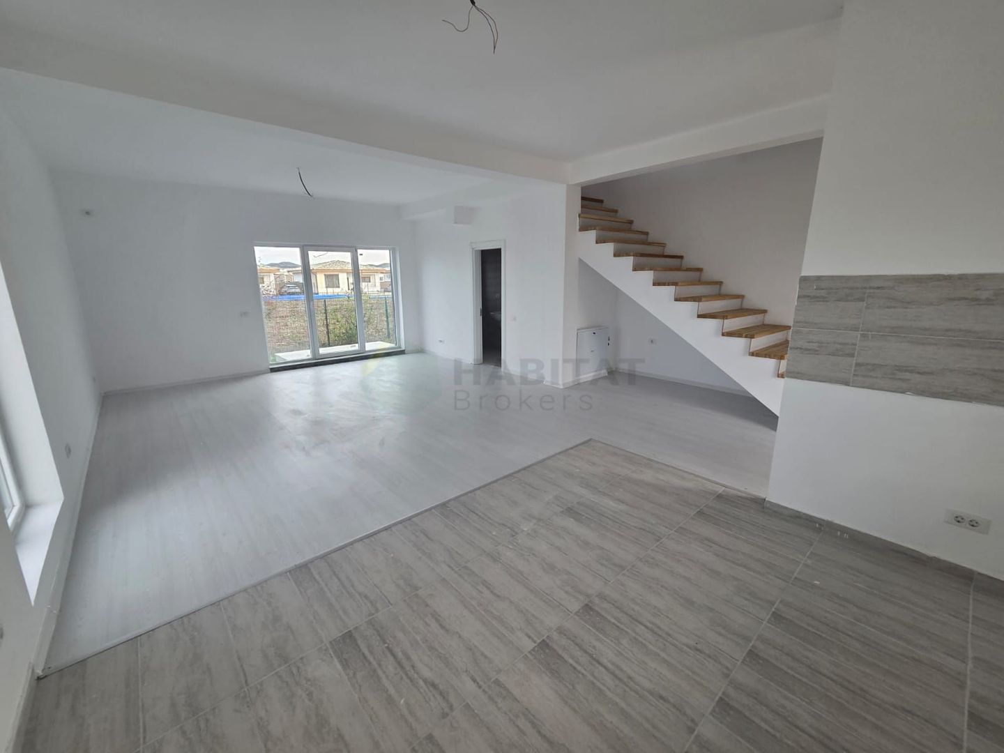 Casă Tip 2 (Duplex) de vânzare – Ivonco Residential, Tunari (str. Orientului) - Poză 2