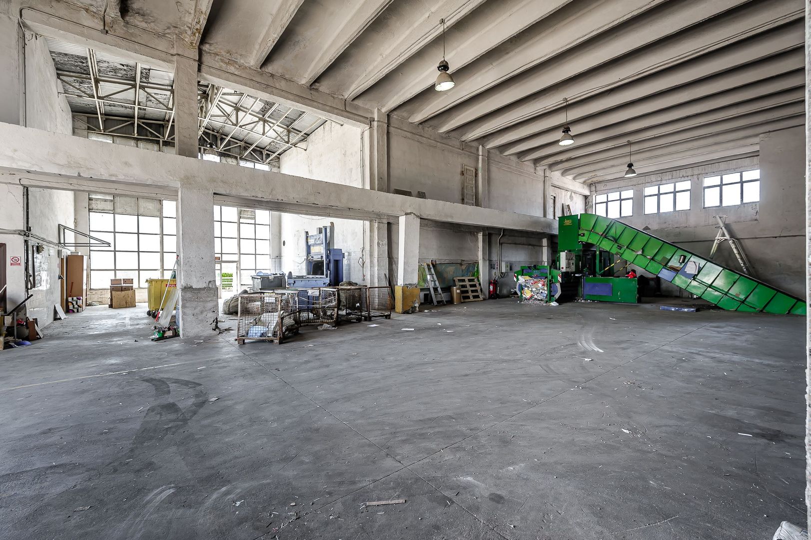 Hala depozit/spatiu productie 596mp+2171mp curte de inchiriat - Poză 6