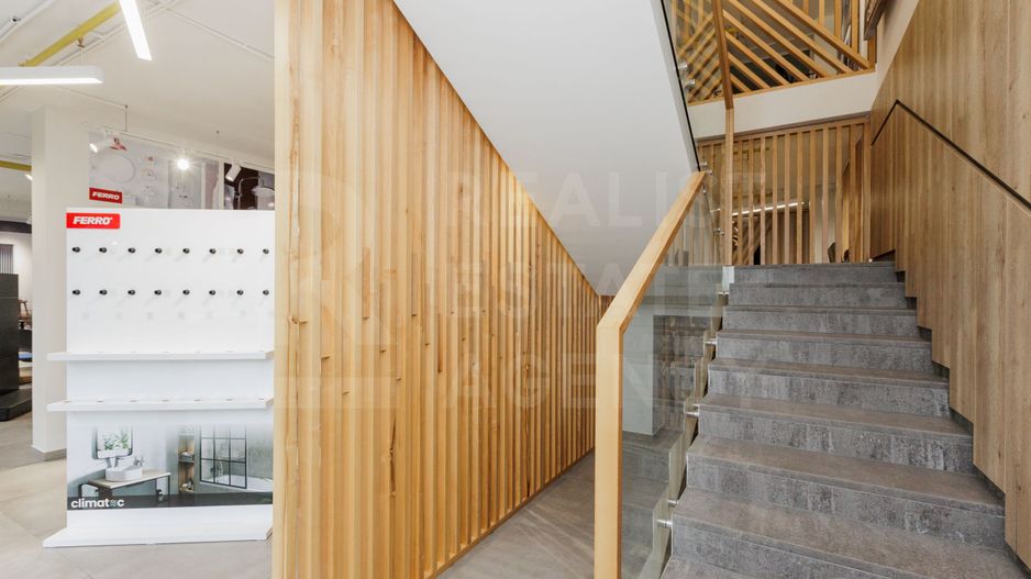 Vânzare, spațiu comercial, amplasat în Ungheni, pe str. Mihai Eminescu - Poză 47