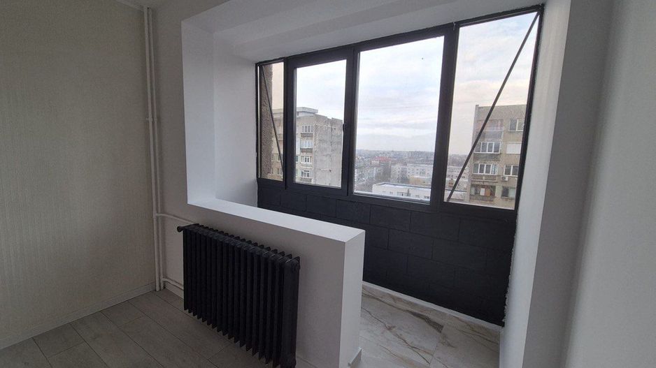 Apartament 4 camere la vanzare - Poză 3