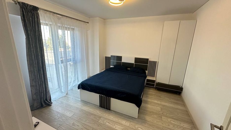 Inchiriez apartament 3 camere Faleză Dunării - Poză 11