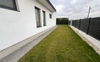 Casa individuala superfinisata, 3 camere, 2 bai,  500mp teren - Poză 26