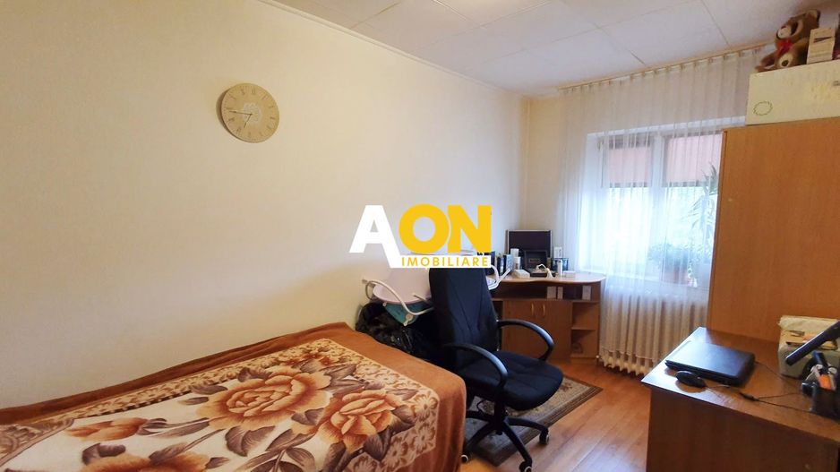 Apartament 3 camere, Cetate, zona Liceului Militar - Poză 8