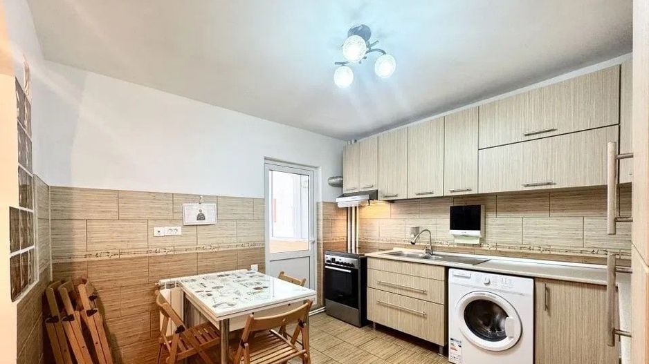 Vanzare Apartament 3 camere  74 mp, bloc reabilitat, et 4/10 Șoseaua Alexandriei - Poză 5
