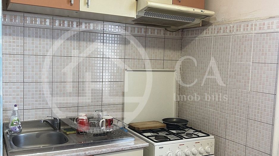 Apartament cu 3 camere de inchiriat zona Ultracentrala Oradea - Poză 12