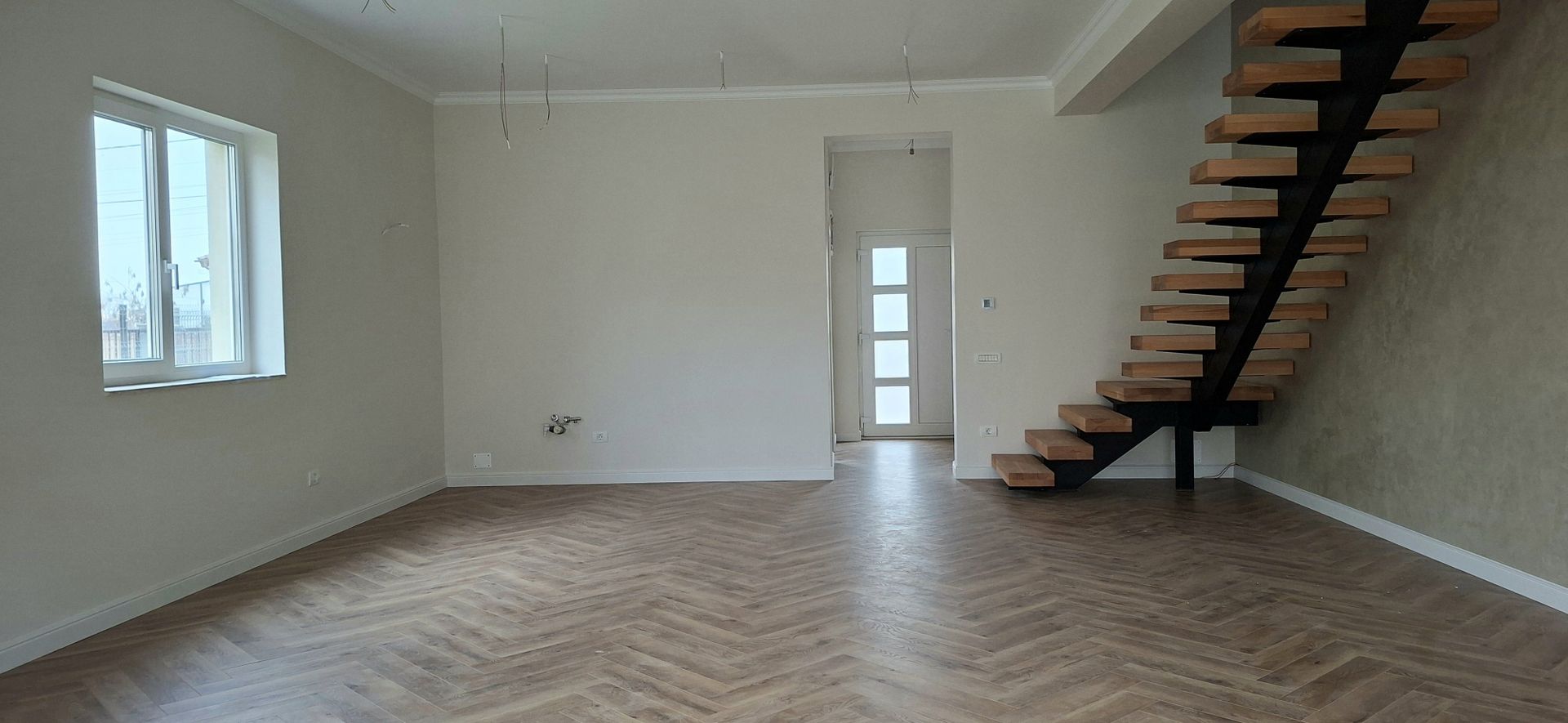 Duplex cu 4 camere - Parcul central Dumbravita - Poză 4