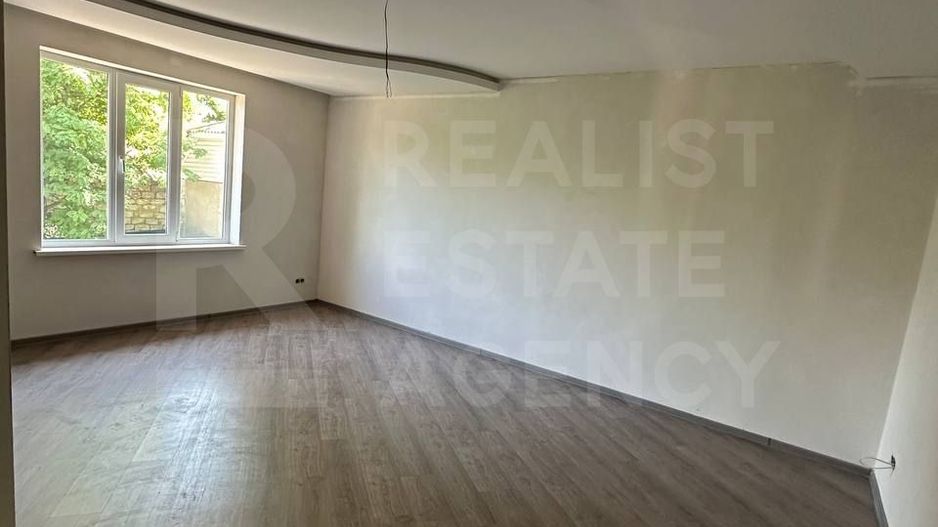 Vânzare 2 case pe un teritoriu, situată pe satul. Marandeni. - Poză 13