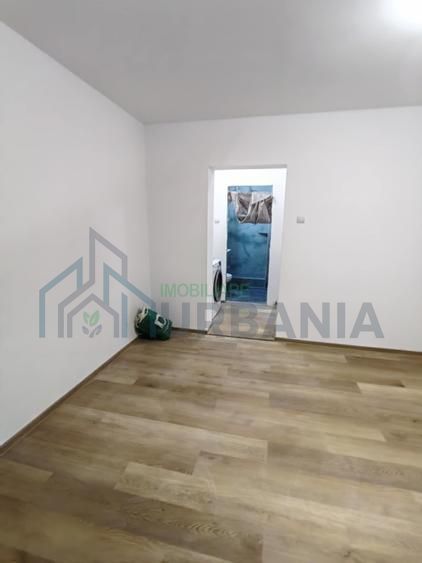 Apartament cu 3 camere, 60mp, Balcon, Centrala proprie. - Poză 3