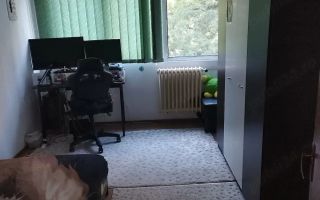 Apartament 3 camere cu parcare chiar lângă scara blocului - Poză 2