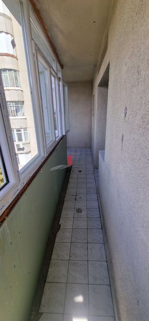 APARTAMENT DE 2 CAMERE BARCA - Poză 3