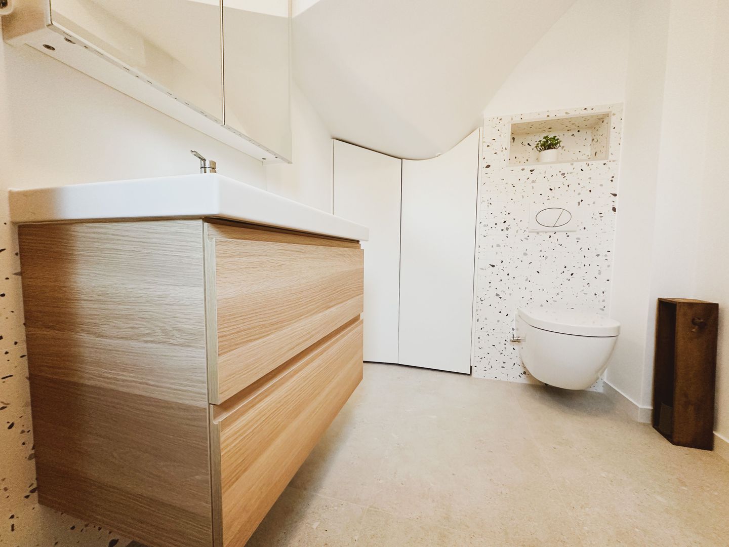 VANDUTA- Casuta din oras - de vanzare - 4 camere - NORD - Poză 13