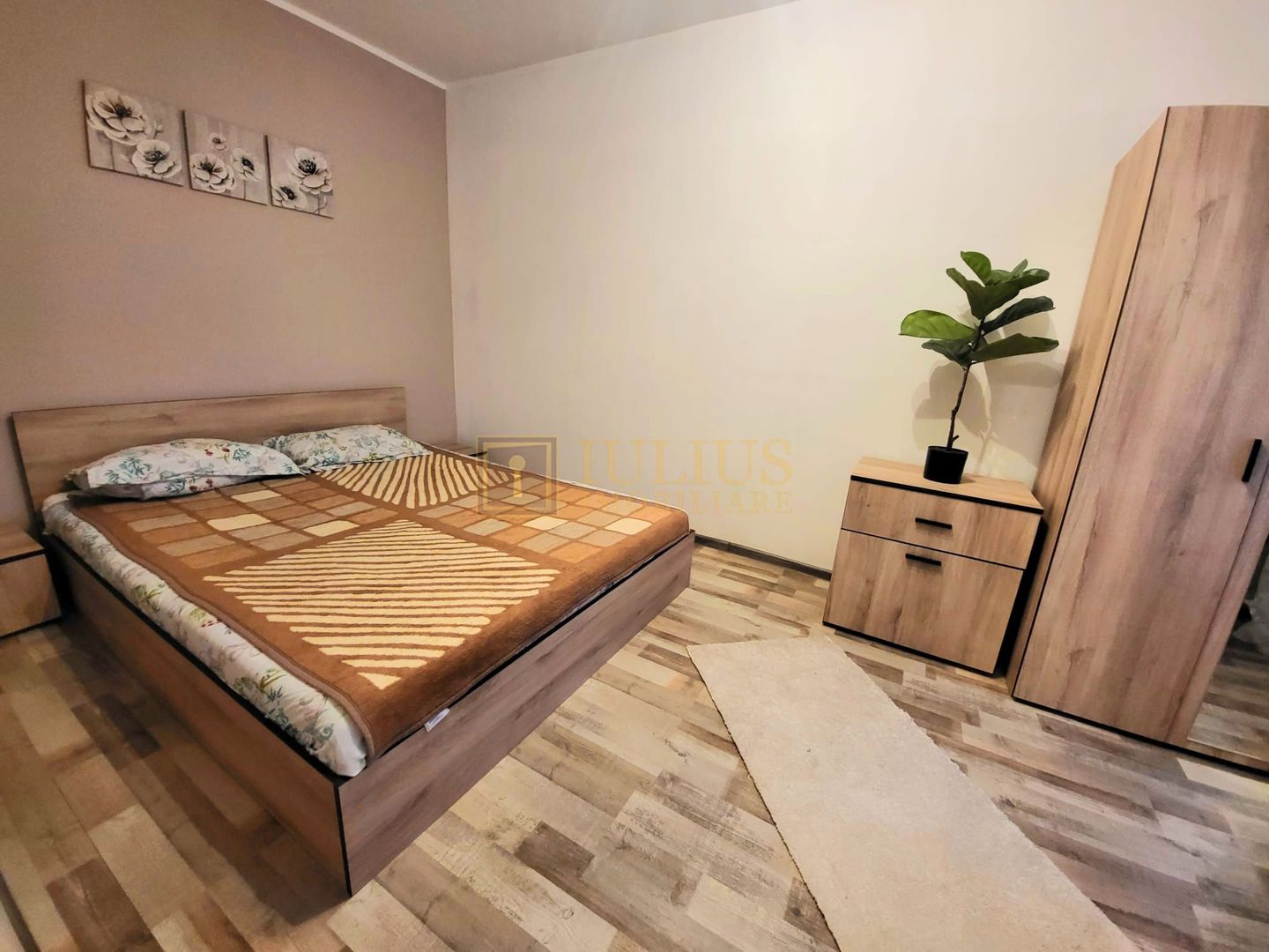 Dacia | 2 camere | aer conditionat | recent renovat - Poză 2