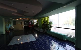 Spațiu comercial - 400 mp la etaj - Nord - Poză 9