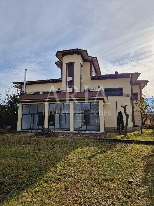 VANZARE VILA | HALA IN VLADICEASCA | SNAGOV | 10.500 MP TEREN - Poză 8