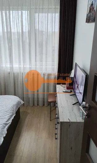 2 camere la 600m de Metrou Gorjului - Poză 3