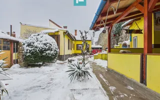 Casă cu 4 camere în zona Parneava - Poză 25