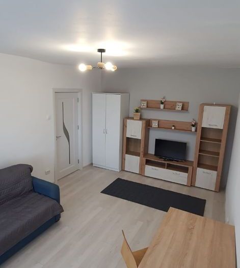 Garsoniera la 2 min de metrou Gorjului - Poză 4