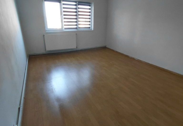 Apartament spațios 2 camere, poziție excelentă – Str. Sirius, Zona Soa - Poză 1