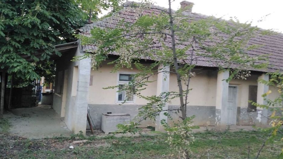 Ocazie unica 2case +1 loc casa/teren - Poză 5