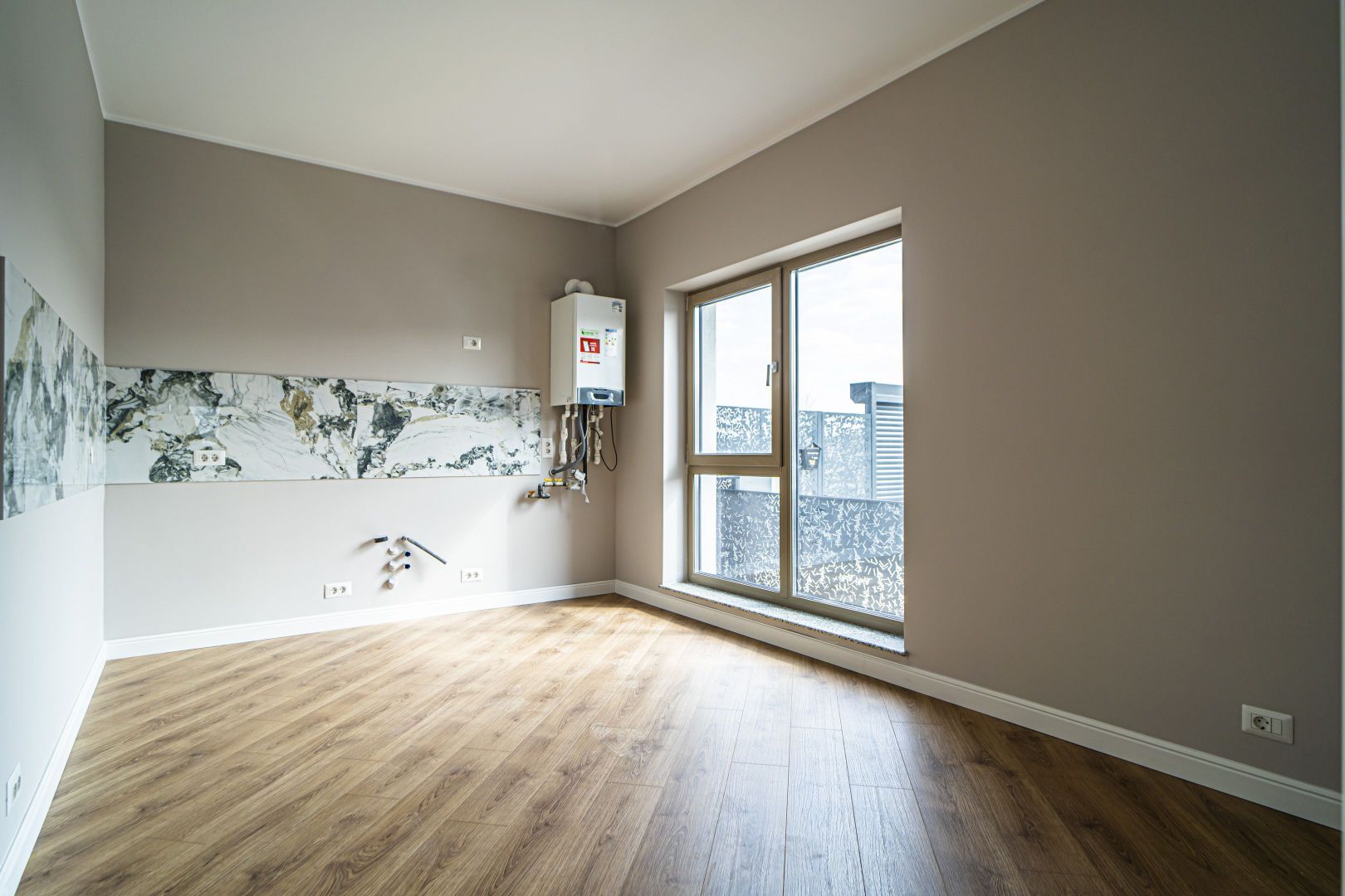 Casa individuala 5 camere / Finisaje Deosebite / Otopeni / Mutare Imediata - Poză 5