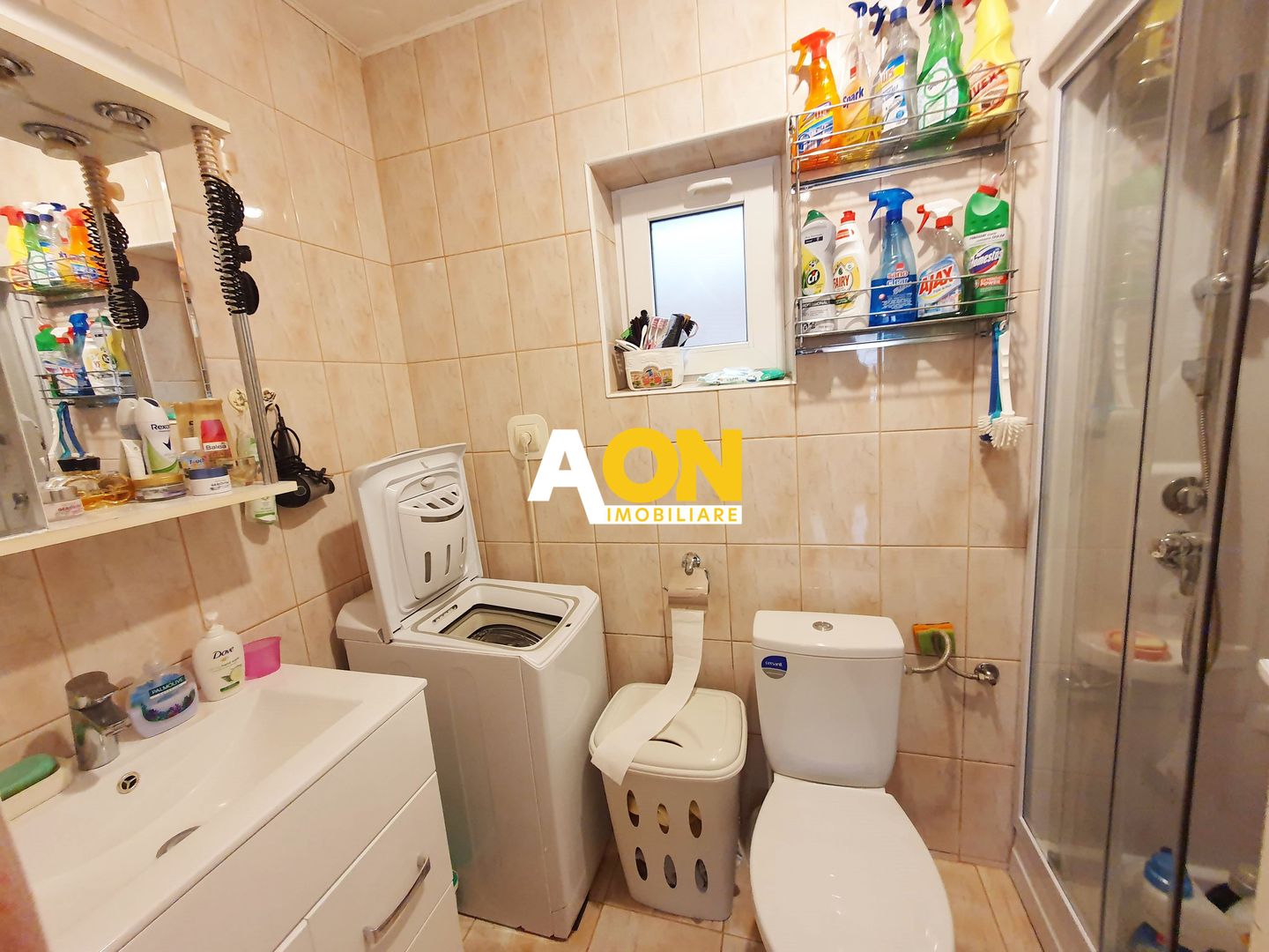 Casa 4 camere, 2 bai, 86 mp utili, renovata, zona Lipoveni - Poză 7