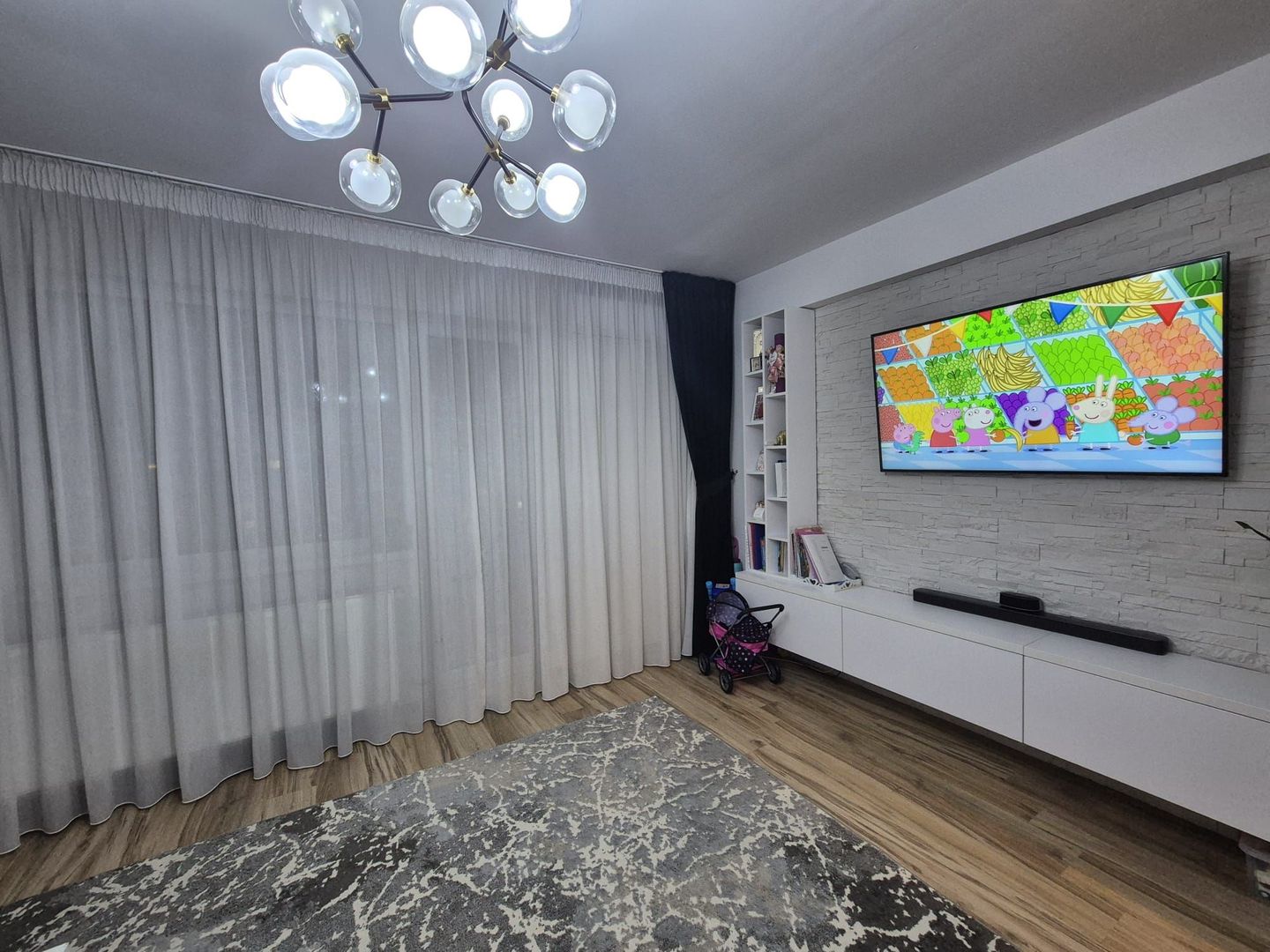 Apartament 2 camere decomandat-55mp, etaj 4/4 cu lift,loc de parcare - Poză 10