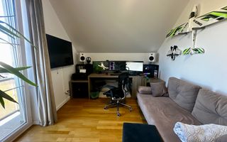 Penthouse cu scara interioară | Parcare și Boxă | Valea Chintaului - Poză 9