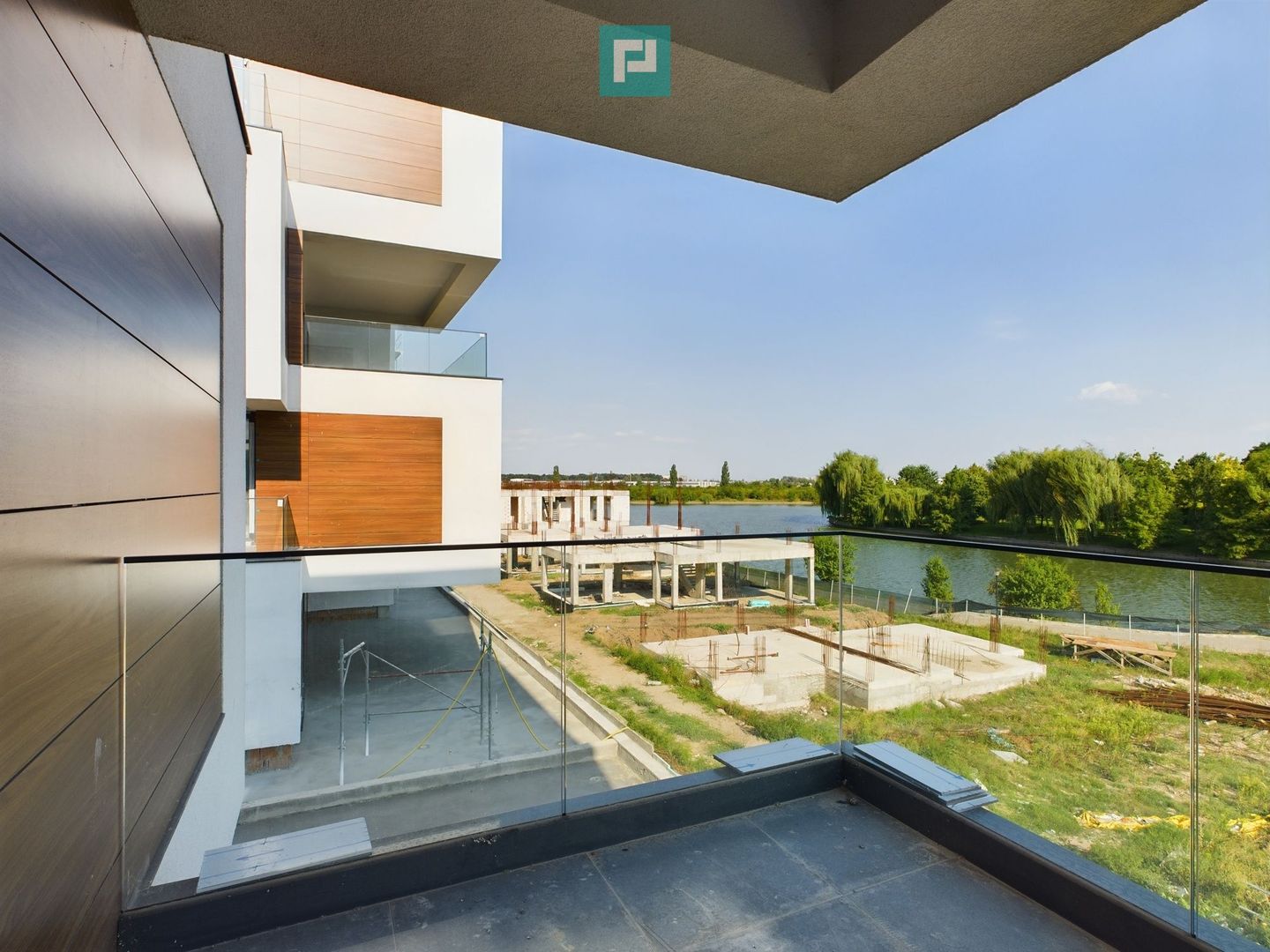 Apartament cu 4 camere, cu vedere la lac, Chitila - Poză 3