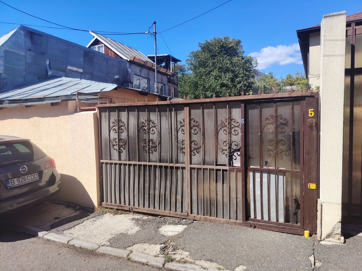 Casă curte proprie, 4 Camere, Curte Generoasă – Dristor - Poză 2