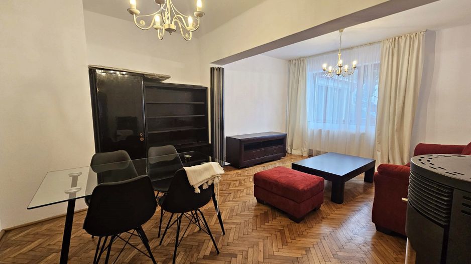 Apartament 3 camere premium în vilă, parter, garaj, acces separat – Central - Poză 5