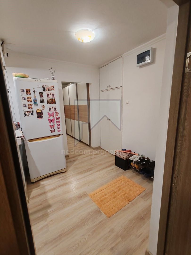 Vanzare apartament 4 camere - Rahova - str. Soldat Croitoru - Poză 21