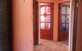Casă de vânzare în Ciurea – 3 camere, parter, necesită renovare - Poză 5