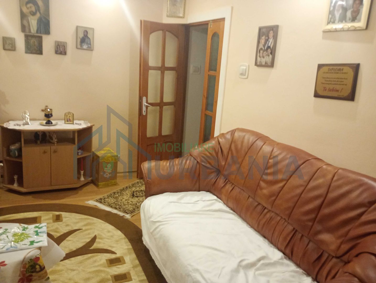 Vând apartament 3 cam.Et.4/4 Dancu. - Poză 5